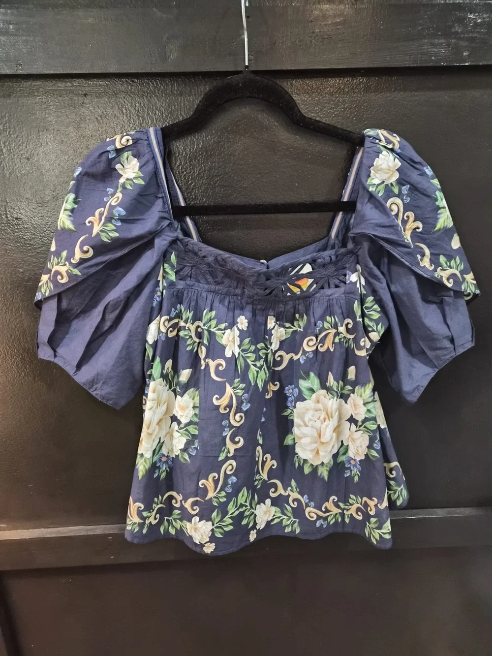 FARM Rio |  Navy Floral Top | Size Medium - Picture 3 of 10